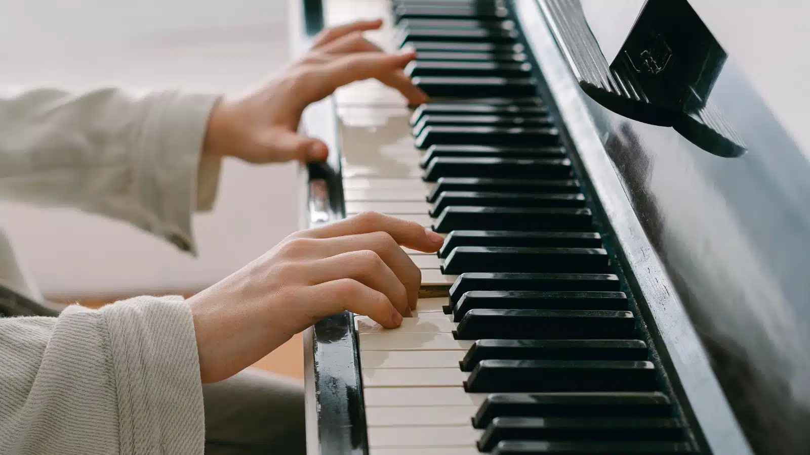 Guide for Buying Your First Piano | Top Factors to Consider