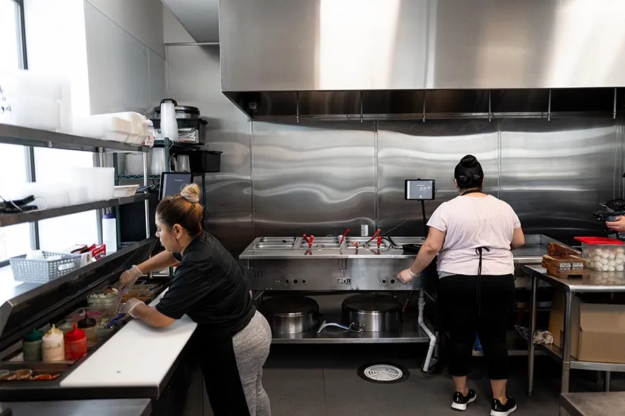 Dark Kitchens in Milan: A Game-Changer for the Delivery-Only Restaurant Model